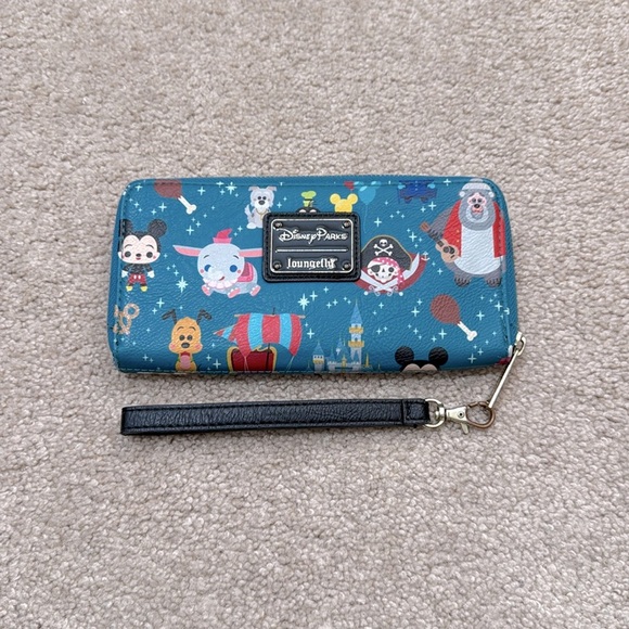 Disney Parks Loungefly Multicharacter Wristlet Wallet One Size - Picture 1 of 8